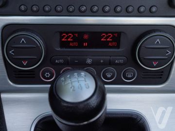 Alfa Romeo Spider (2007) Wnętrze