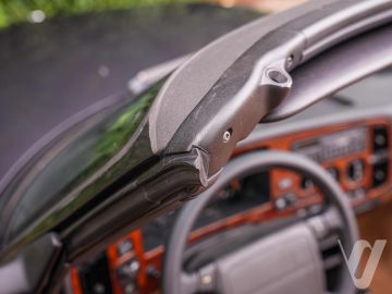 Saab 900 (1993) Wnętrze