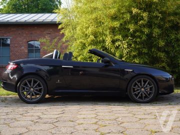 Alfa Romeo Spider (2007) Zdjęcia z zewnątrz