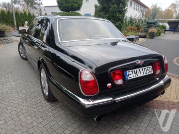 Bentley Arnage (2000) Outside