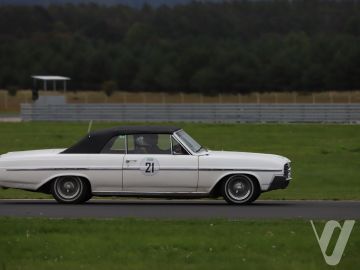 Buick Skylark (1964) Outside