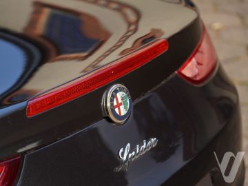 Alfa Romeo Spider (2007) Zdjęcia z zewnątrz