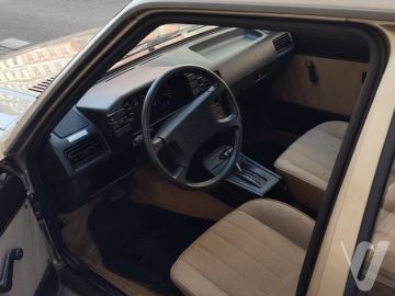 Audi 80 (1986) Inside
