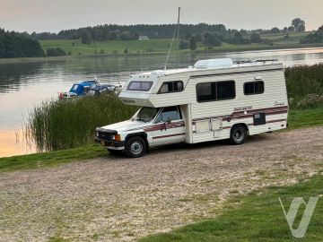 Toyota Pickup (1986) Zdjęcia z zewnątrz