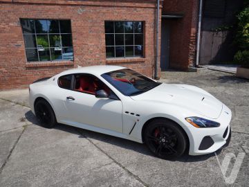 Maserati GranTurismo (2018) Zdjęcia z zewnątrz