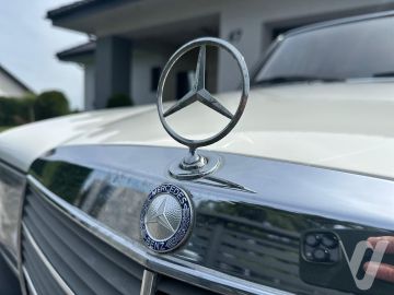 Mercedes-Benz W123 (1982) Zdjęcia z zewnątrz