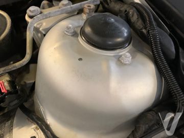 BMW Seria 8 (1991) Details