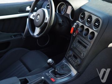 Alfa Romeo Brera (2010) Wnętrze