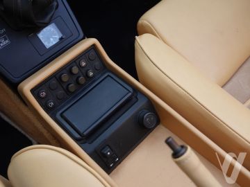 Alfa Romeo Spider (1991) Wnętrze
