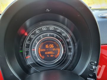 Fiat 500 Ferrari Edition (2008) Wnętrze