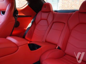 Maserati GranTurismo (2018) Wnętrze