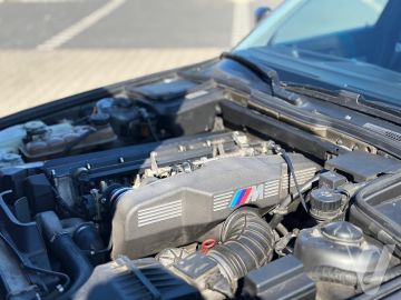 BMW M5 (1989) Detale