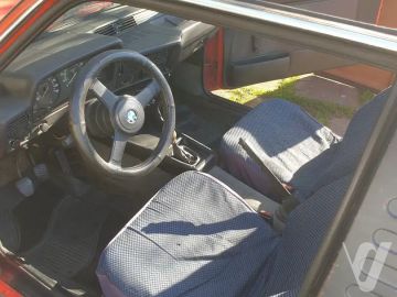 BMW Seria 3 (1981) Wnętrze