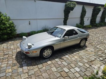 Porsche 928 (1986) Outside