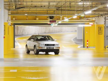 Audi Coupe (1994) Outside