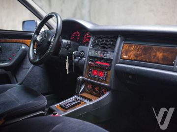 Audi Coupe (1994) Inside