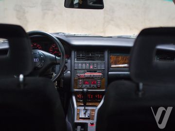Audi Coupe (1994) Inside