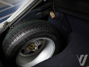 Audi Coupe (1994) Inside