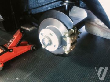 Audi Coupe (1994) Details