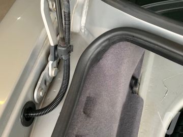 BMW Seria 8 (1991) Details