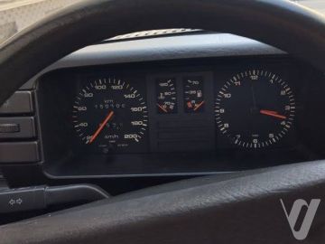 Audi 80 (1986) Inside