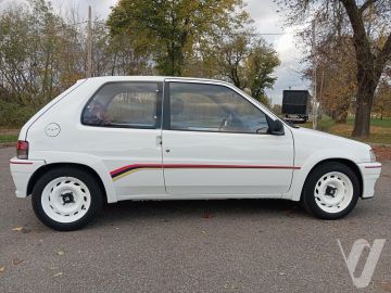 Peugeot 106 Rallye (1994) Zdjęcia z zewnątrz