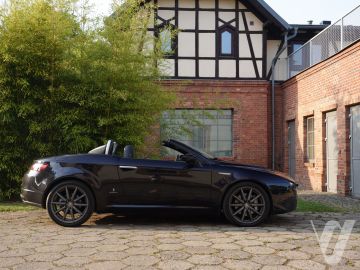 Alfa Romeo Spider (2007) Zdjęcia z zewnątrz