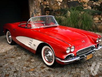 Chevrolet Corvette (1961) Zdjęcia z zewnątrz