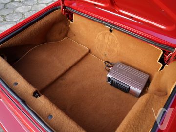 Alfa Romeo Spider (1991) Detale