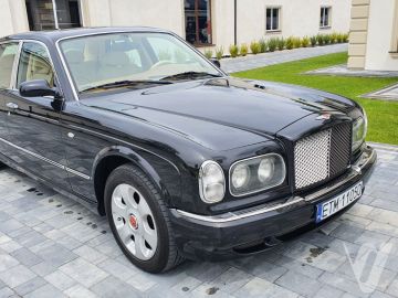 Bentley Arnage (2000) Outside