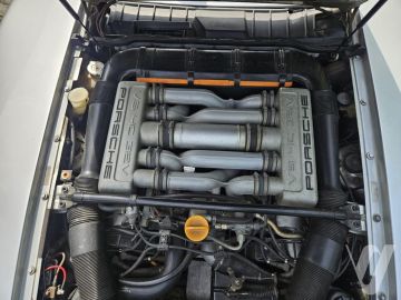 Porsche 928 (1986) Details