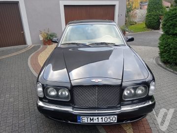 Bentley Arnage (2000) Outside