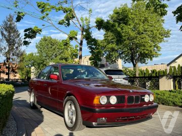 BMW M5 (1991) Outside