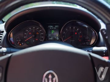 Maserati GranTurismo (2018) Wnętrze