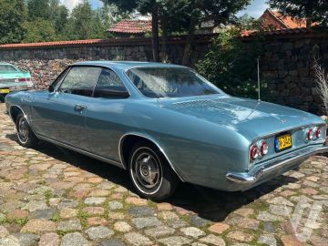 Chevrolet Corvair Monza (1965) Zdjęcia z zewnątrz
