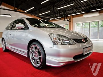 Honda Civic (2004) Outside