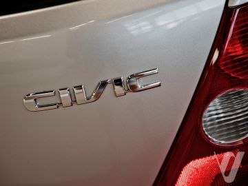 Honda Civic (2004) Outside