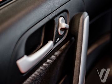 Honda Civic (2004) Inside