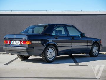 Mercedes-Benz W201 (1991) Zdjęcia z zewnątrz