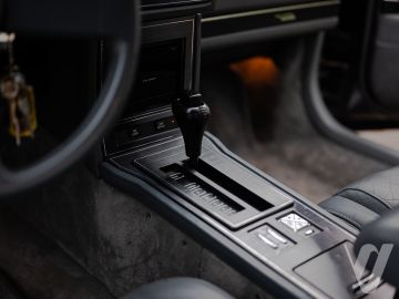 Buick Reatta (1989) Wnętrze