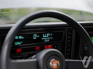 Buick Reatta (1989) Wnętrze