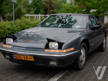 Buick Reatta (1989) Zdjęcia z zewnątrz