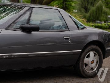 Buick Reatta (1989) Zdjęcia z zewnątrz