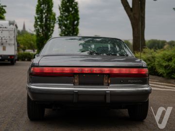 Buick Reatta (1989) Zdjęcia z zewnątrz