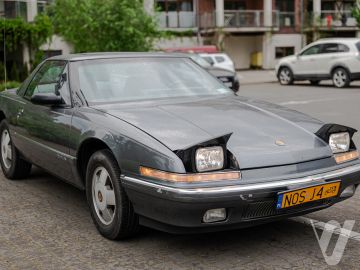 Buick Reatta (1989) Zdjęcia z zewnątrz