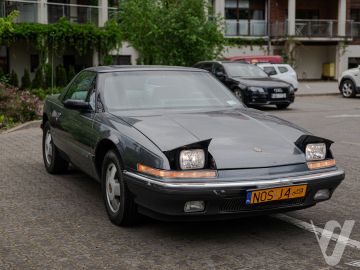 Buick Reatta (1989) Zdjęcia z zewnątrz