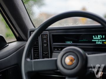 Buick Reatta (1989) Wnętrze