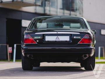 Jaguar XJ (1997) Zdjęcia z zewnątrz