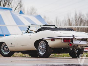 Jaguar E-Type (1970) Zdjęcia z zewnątrz