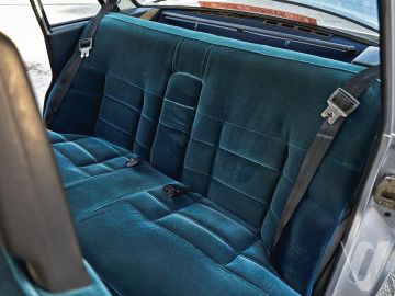 Volvo 244 (1977) Wnętrze